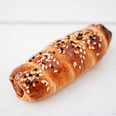 Сосиска в тесте «Sasha Bread» ~ 140 гр.